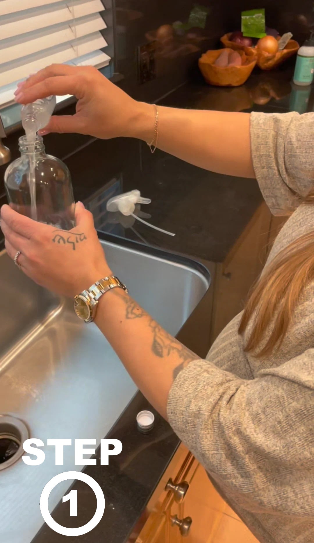 Pour Concentrate into Bottle1
